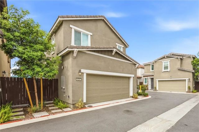 4247 Bravado Ct, Riverside, CA 92505