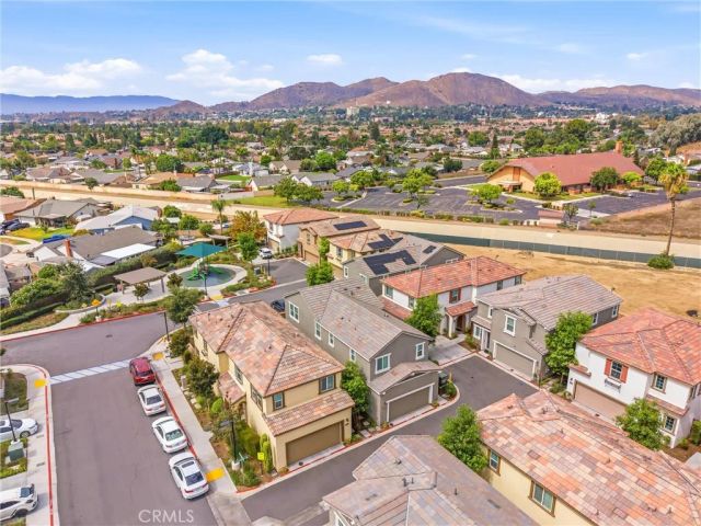 4247 Bravado Ct, Riverside, CA 92505