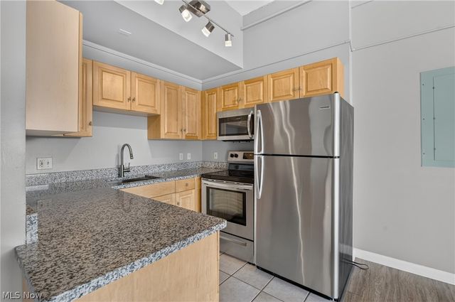1900 Euclid Avenue 404, Cleveland, OH 44115