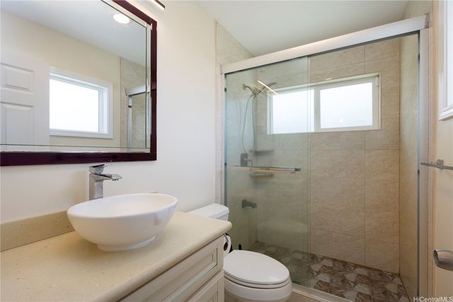 499 Kealahou Street 5, Honolulu, HI 96825