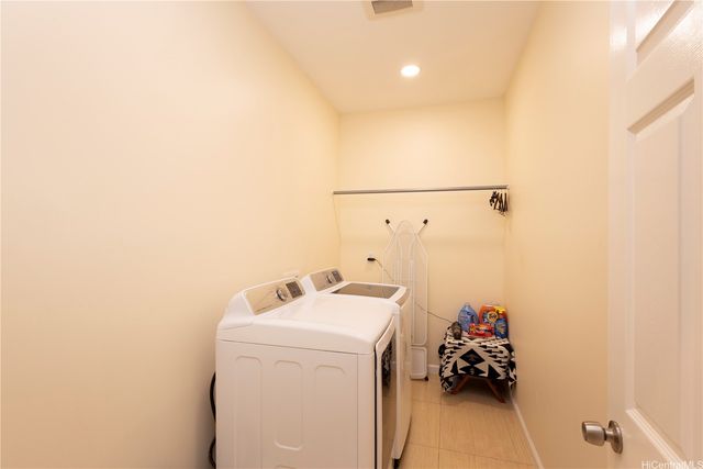 499 Kealahou Street 5, Honolulu, HI 96825