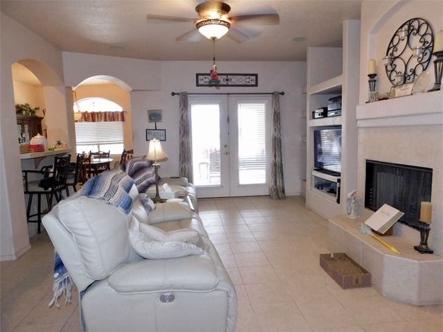 5075 S Emerald River Drive, Fort Mohave, AZ 86426