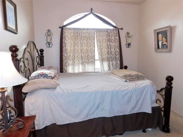 5075 S Emerald River Drive, Fort Mohave, AZ 86426