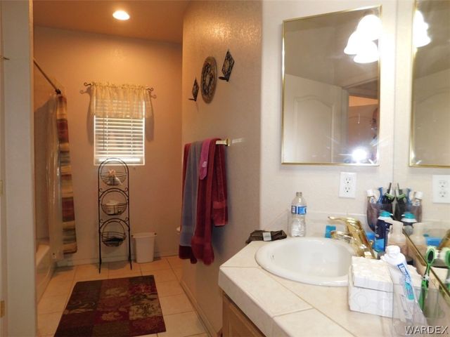 5075 S Emerald River Drive, Fort Mohave, AZ 86426