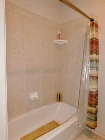 5075 S Emerald River Drive, Fort Mohave, AZ 86426