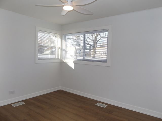 2203 SOUTH Street, Rolling Meadows, IL 60008