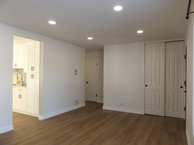 2203 SOUTH Street, Rolling Meadows, IL 60008