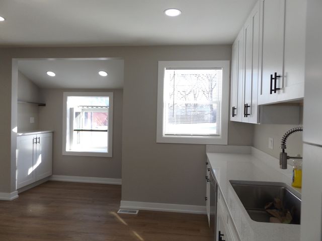 2203 SOUTH Street, Rolling Meadows, IL 60008