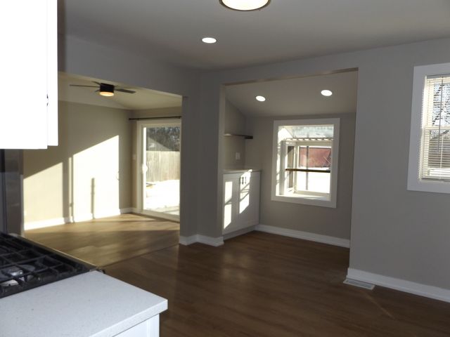 2203 SOUTH Street, Rolling Meadows, IL 60008