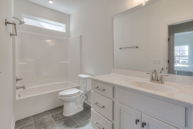 5525 Sinclair St, Murfreesboro, TN 37127