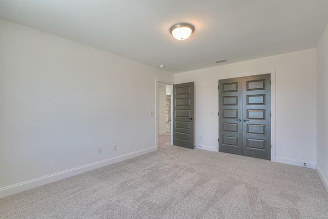 5525 Sinclair St, Murfreesboro, TN 37127