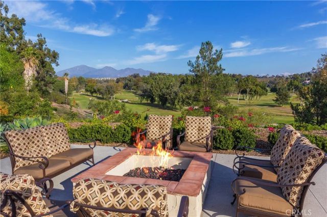 27865 Espinoza, Mission Viejo, CA 92692