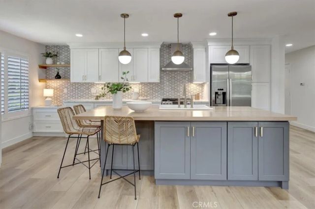 27865 Espinoza, Mission Viejo, CA 92692