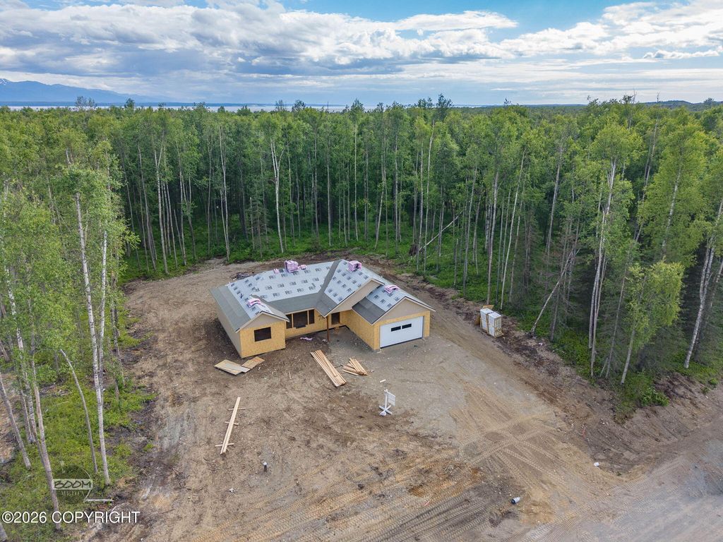 7706 W Hentila Street, Wasilla, AK 99623