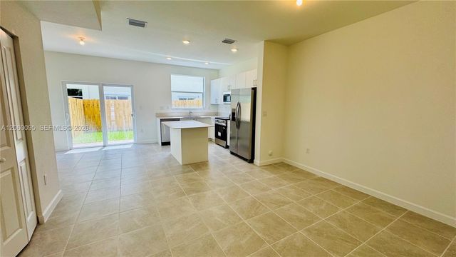 2632 SE 27th Dr, Homestead, FL 33035