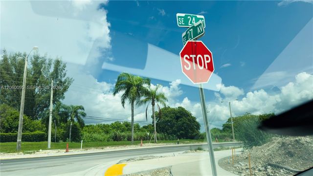 2632 SE 27th Dr, Homestead, FL 33035