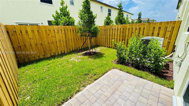 2632 SE 27th Dr, Homestead, FL 33035