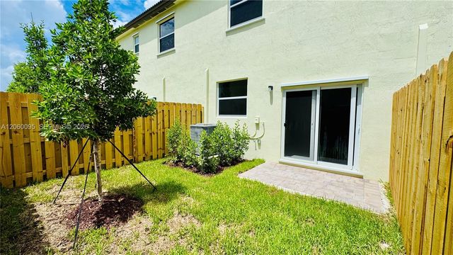 2632 SE 27th Dr, Homestead, FL 33035