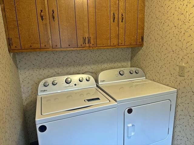 519 W BJORNSTAD STREET, Owen, WI 54460