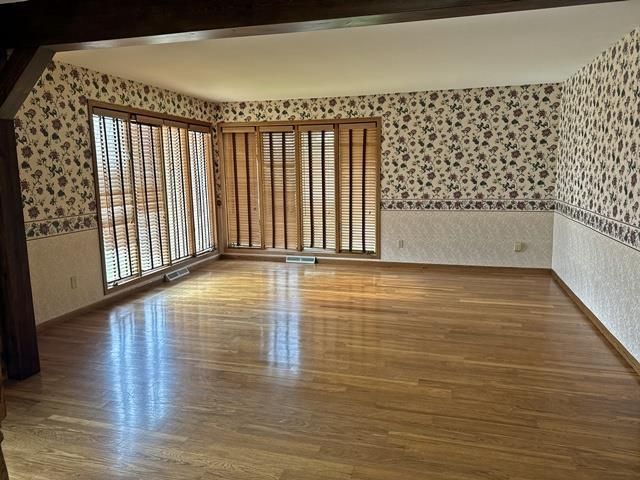 519 W BJORNSTAD STREET, Owen, WI 54460