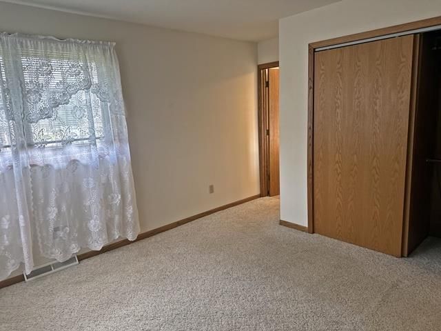 519 W BJORNSTAD STREET, Owen, WI 54460