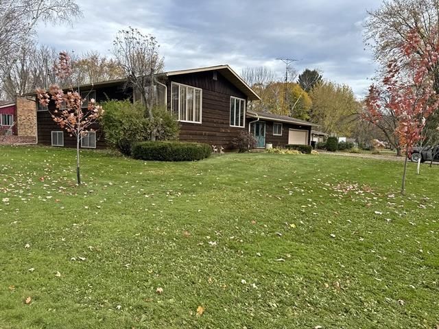 519 W BJORNSTAD STREET, Owen, WI 54460