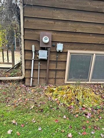 519 W BJORNSTAD STREET, Owen, WI 54460