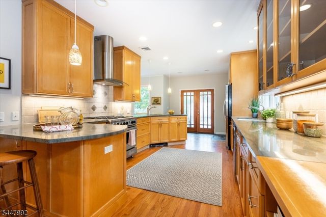 493 Richmond Ave, Maplewood Twp., NJ 07040