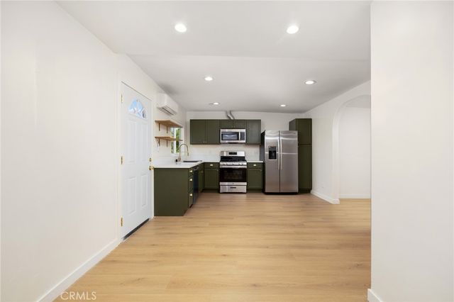 4173 York Boulevard, Los Angeles, CA 90065