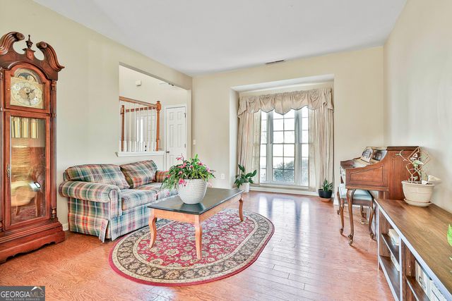 185 Pine Crescent, Newnan, GA 30265