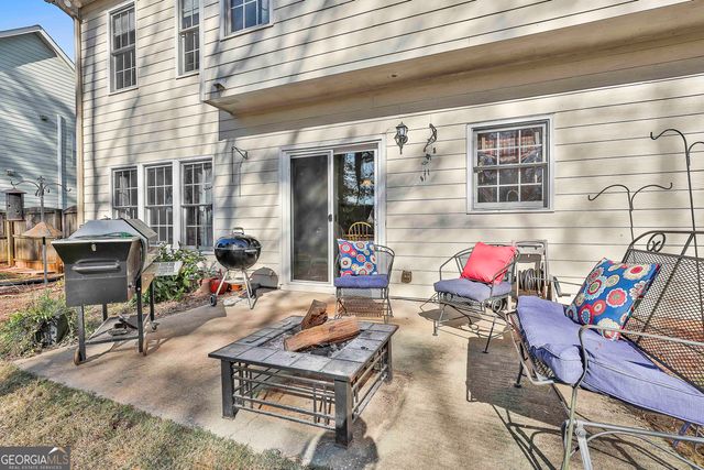 185 Pine Crescent, Newnan, GA 30265