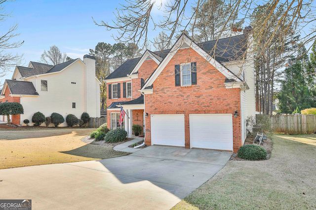 185 Pine Crescent, Newnan, GA 30265
