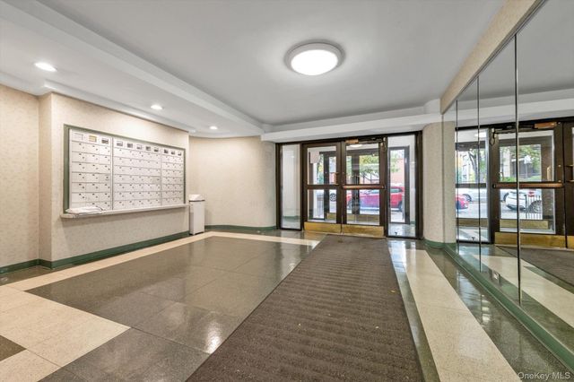 98-40 64 Avenue 7J, Rego Park, NY 11374