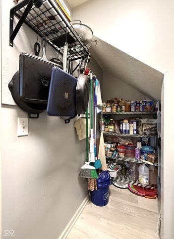 219 Creekview Circle, Mooresville, IN 46158