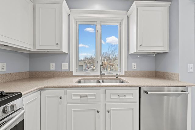 16346 Greenbriar Court, Lakeville, MN 55044