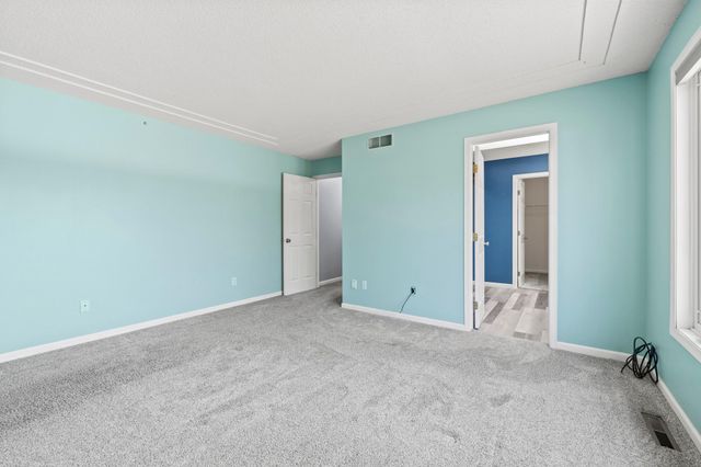 16346 Greenbriar Court, Lakeville, MN 55044