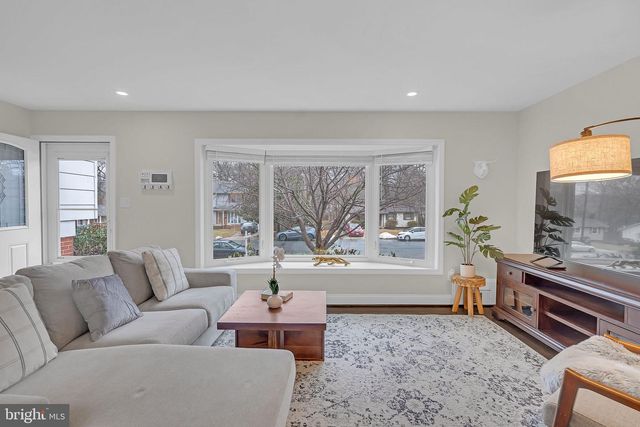 4333 ANDES DR, Fairfax, VA 22030