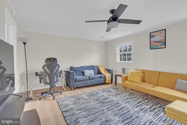 4333 ANDES DR, Fairfax, VA 22030