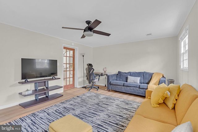 4333 ANDES DR, Fairfax, VA 22030