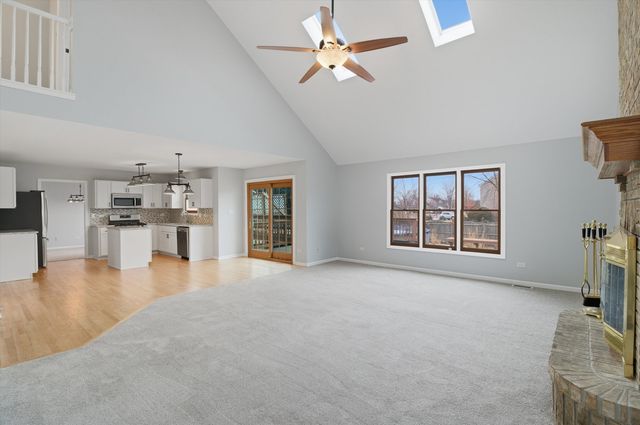 452 Pheasant Chase Drive, Bolingbrook, IL 60490