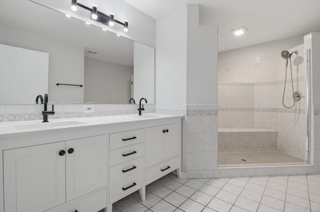 452 Pheasant Chase Drive, Bolingbrook, IL 60490