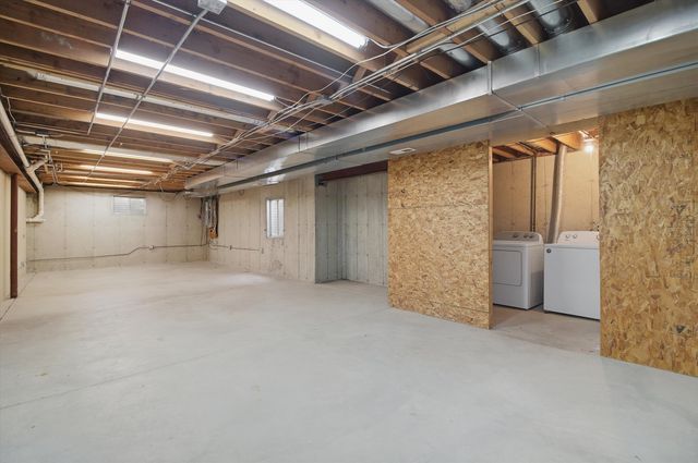 452 Pheasant Chase Drive, Bolingbrook, IL 60490