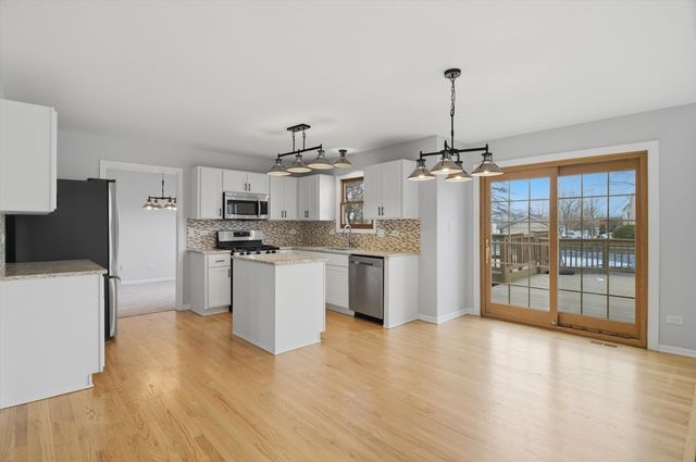 452 Pheasant Chase Drive, Bolingbrook, IL 60490