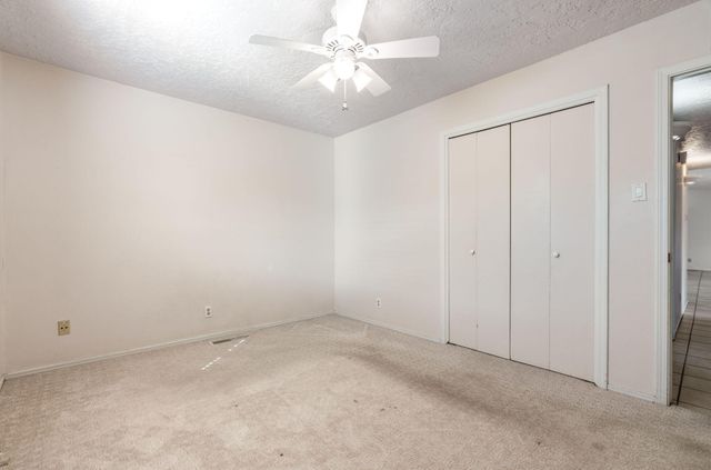 10225 Keeping Drive NW, Albuquerque, NM 87114