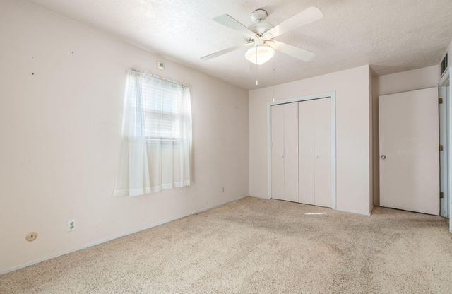 10225 Keeping Drive NW, Albuquerque, NM 87114