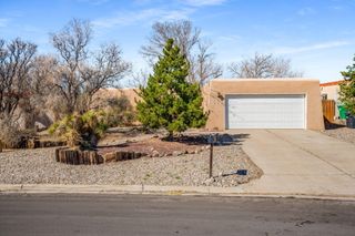 10225 Keeping Drive NW, Albuquerque, NM 87114