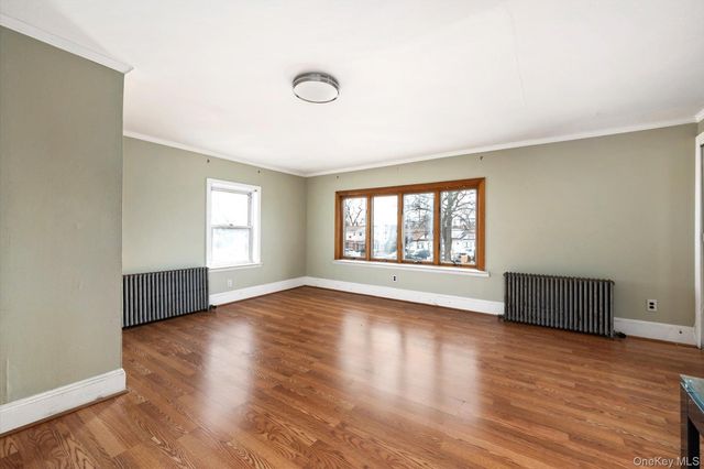140 Park Avenue, Roosevelt, NY 11575