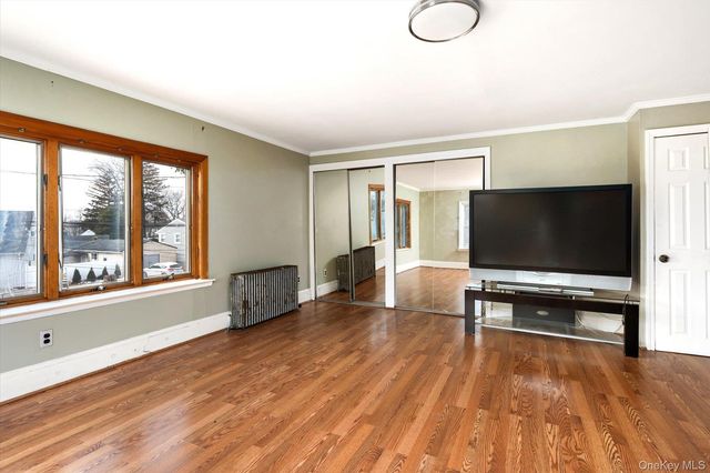 140 Park Avenue, Roosevelt, NY 11575