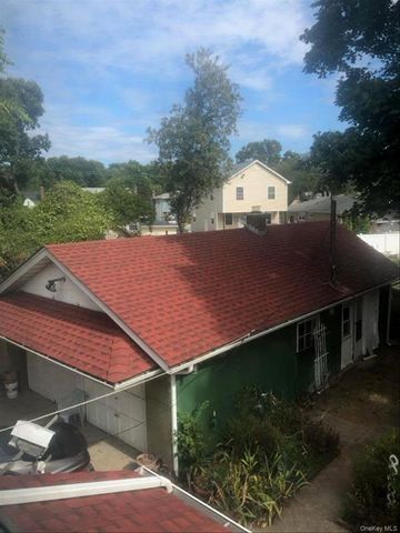 140 Park Avenue, Roosevelt, NY 11575