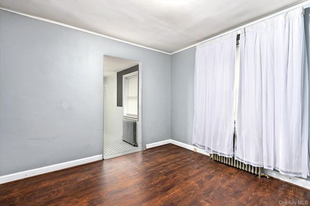 140 Park Avenue, Roosevelt, NY 11575